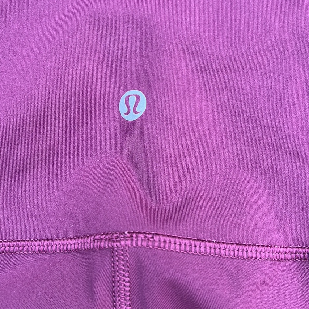Like New Lululemon Wunder Under Crop Leggings - Picture 3 of 6